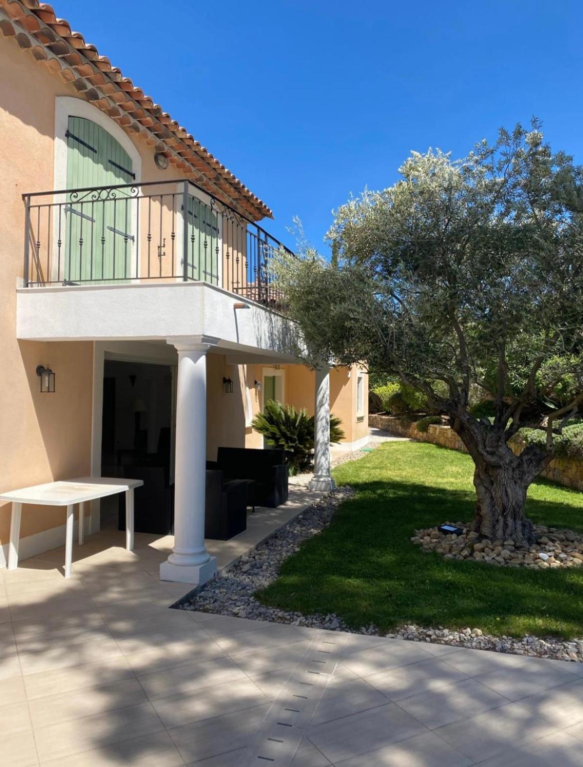 Belle Villa Dans Clos Prive - Saint Raphael Boulouris Екстериор снимка