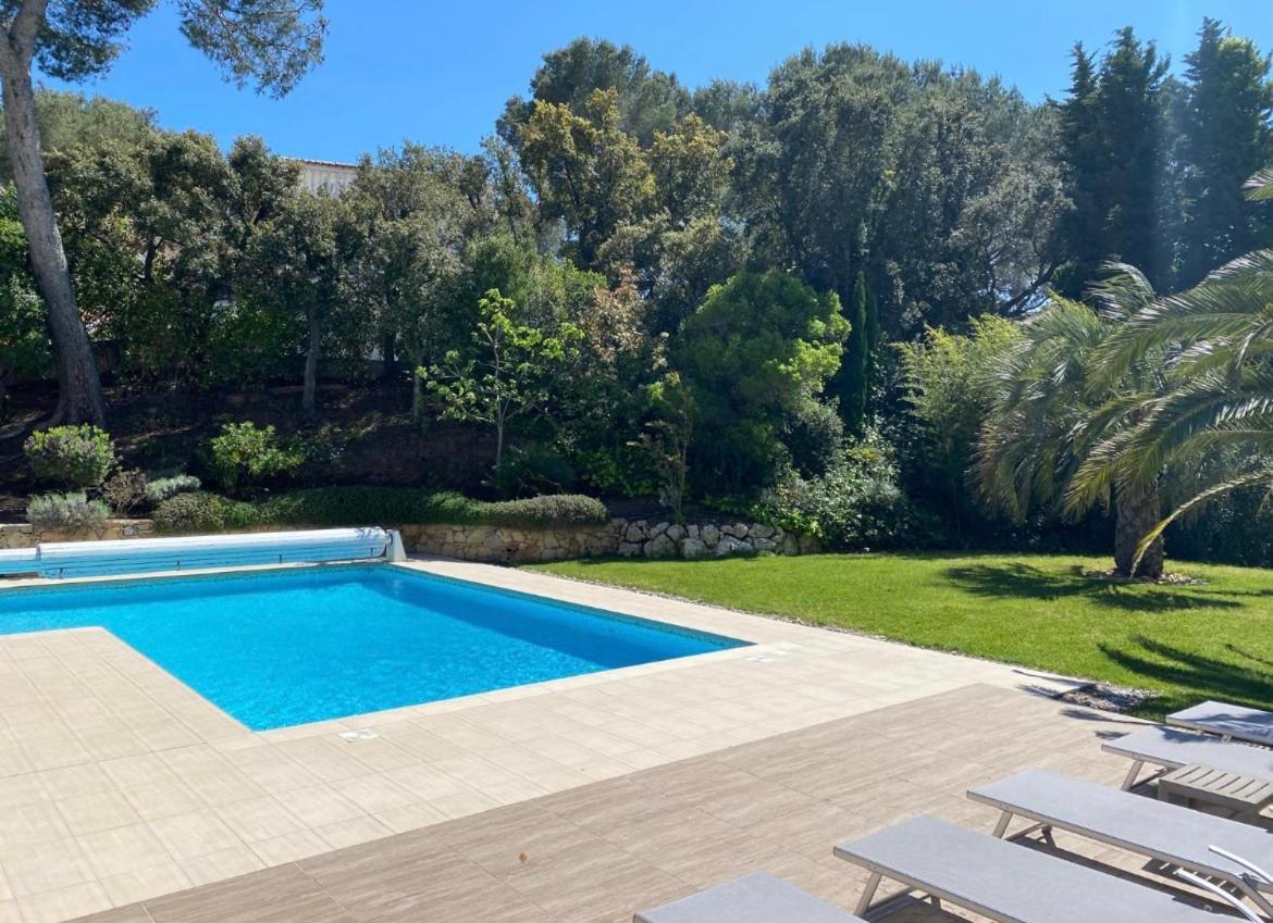 Belle Villa Dans Clos Prive - Saint Raphael Boulouris Екстериор снимка