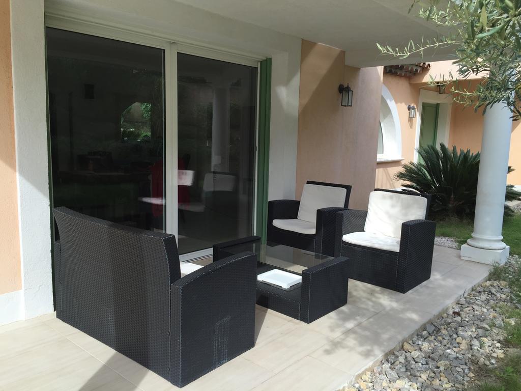 Belle Villa Dans Clos Prive - Saint Raphael Boulouris Екстериор снимка